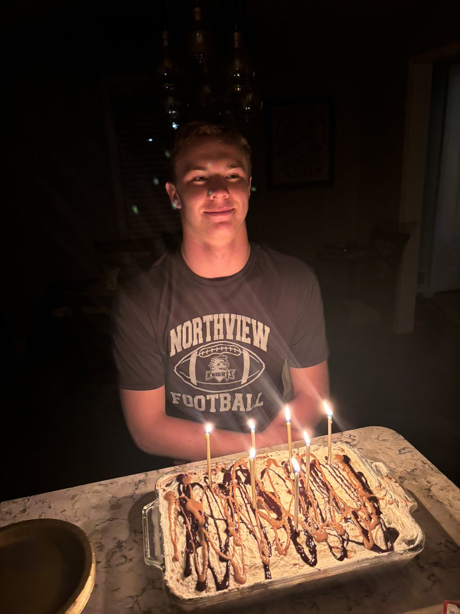 CoachBath's tweet photo. Happy 17th to the yng man who made me a father! Blessed to be your dad!  Continue to grow in who you are bud! Love you! #BeYou #HappyBirthday #IAmGettingOld @ColtonBath https://t.co/efGQp5aevq