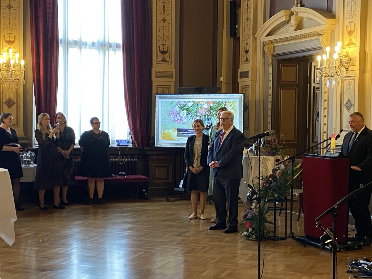 Pirkan päivän vastaanotto Raatihuoneella. Avaussanat ⁦<a href="/SofiaVikman/">Sofia Vikman</a>⁩ ja juhlapuhe ⁦<a href="/HennaVirkkunen/">Henna Virkkunen</a>⁩ Pirkanmaan palkinto myönnettiin ⁦<a href="/KummolaKalervo/">Kalervo Kummola</a>⁩ ansiokkaasta työstä Pirkanmaan maakunnan hyväksi. ⁦<a href="/pirkanmaan_liit/">Pirkanmaan liitto</a>⁩ ⁦<a href="/Tamperekaupunki/">Tampereen kaupunki</a>⁩