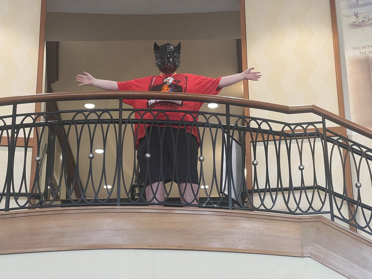 Jonjon1663's tweet image. jesse has left the building #fursonacon24
