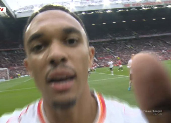 UnitedStandMUFC's tweet photo. Images taken moments before disaster. https://t.co/MeJxAKy4Di