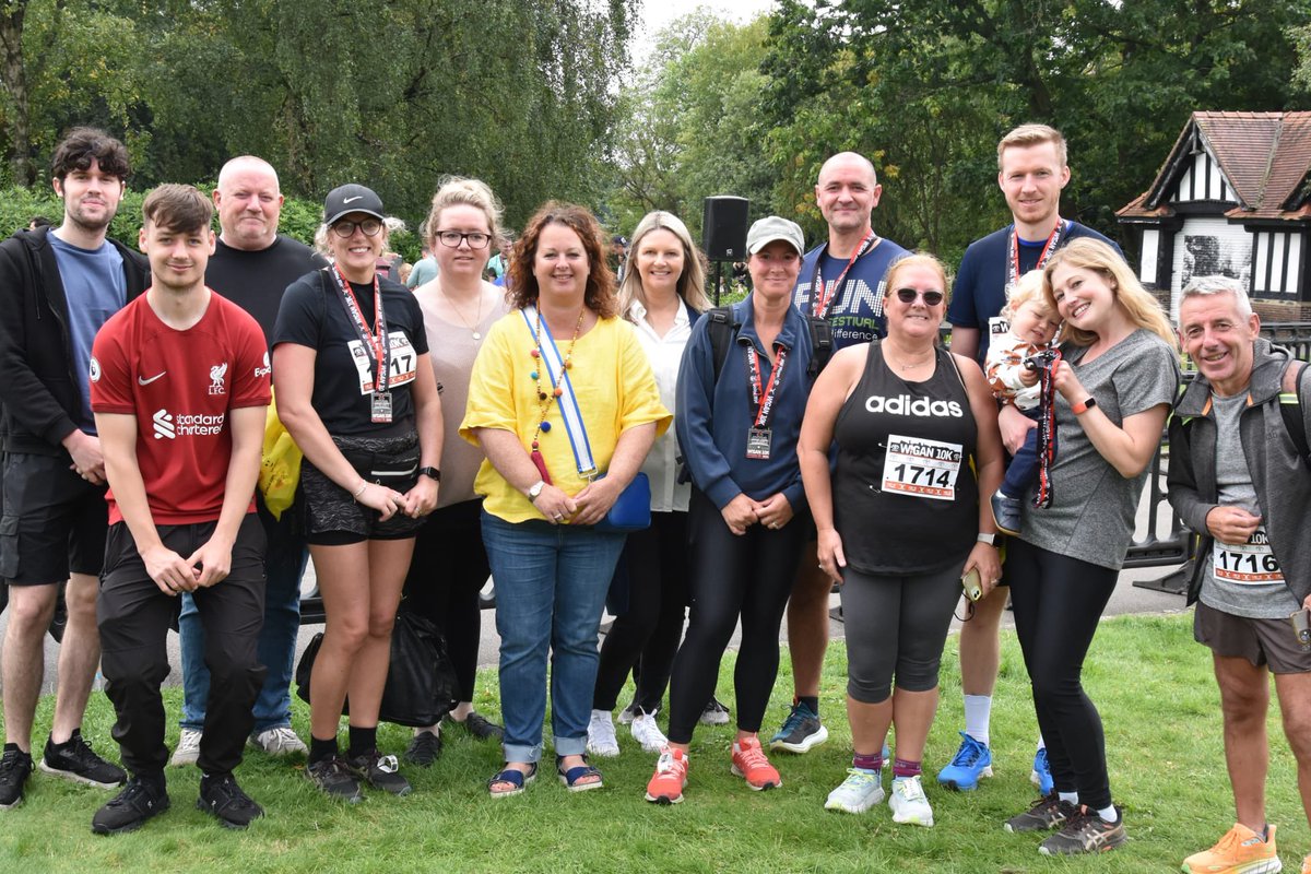 So proud of our runners and supporters in <a href="/Wigan10K/">HW Moon Toyota Wigan10k</a> this morning to raise funds for a charity which is close to our hearts, <a href="/EHErarecancerUK/">EHERCCUK</a>