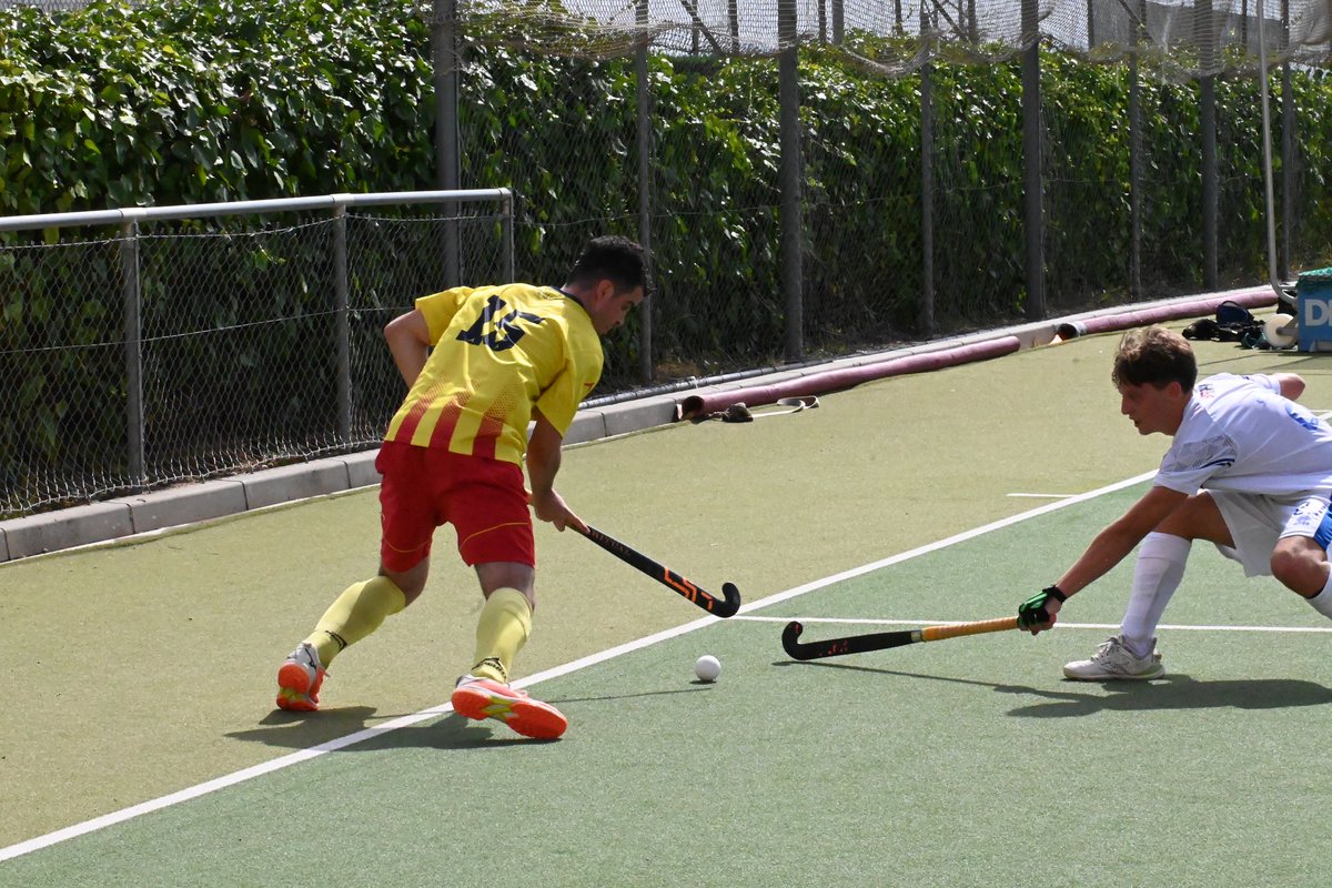 🏑 Doble victòria internacional de Catalunya en la IV Setmana Catalana de l'Esport

Femení
𝐂𝐚𝐭𝐚𝐥𝐮𝐧𝐲𝐚 5 - 0 𝐈𝐭𝐚̀𝐥𝐢𝐚

Masculí
𝐂𝐚𝐭𝐚𝐥𝐮𝐧𝐲𝐚 11 - 0 𝐈𝐭𝐚̀𝐥𝐢𝐚

Moltes gràcies a tots els assistents per acompanyar-nos! 👏🏻

#SomFederació #CatalunyaItàlia #SCE2024