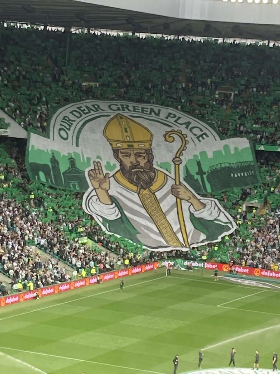 steve_maher87's tweet photo. Sunday ⚽️ 🟢🟡⚪️🍀 https://t.co/wW3FhJmQSi