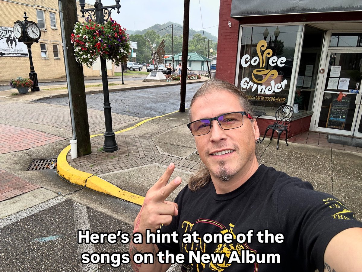 NEW MUSIC coming SOON
•
Here’s a hint at one of the songs on the New Album!