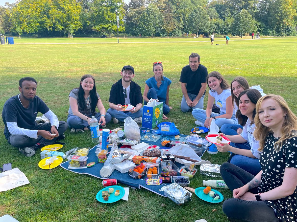 Aitken Lab (@aitken_lab) on Twitter photo Happy third birthday to us!
Punting and picnicking in sunny Cambridge - <a href="/aitken_lab/">Aitken Lab</a> with friends and colleagues from our Core Facilities Happy third birthday to us!
Punting and picnicking in sunny Cambridge - <a href="/aitken_lab/">Aitken Lab</a> with friends and colleagues from our Core Facilities