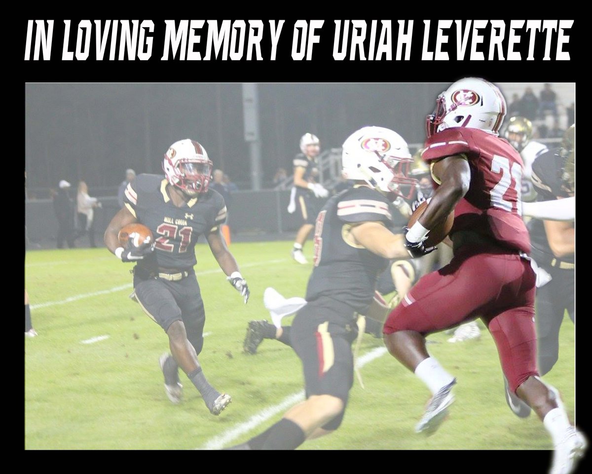 We are heartbroken to hear of the passing of Uriah Leverette, a two year letterman from 2016-2017.  Uriah rushed for 1,264 yards and 13 touchdowns in 2017, helping to lead the Hawks to the playoffs.
Our condolences to all of his friends and family.