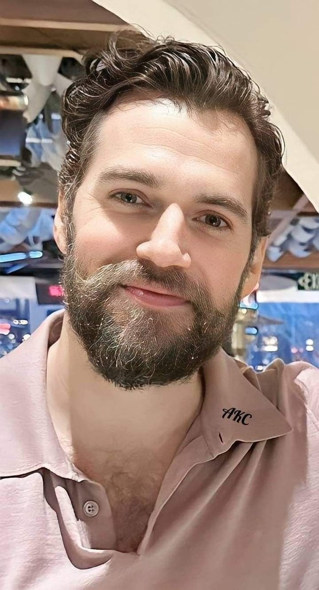 I have a direct contact information of superman Henry Cavill, I can connect you to him just follow me back from more informations