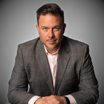 NickSundahl's tweet photo. #NewProfilePic https://t.co/8auoolL9U7