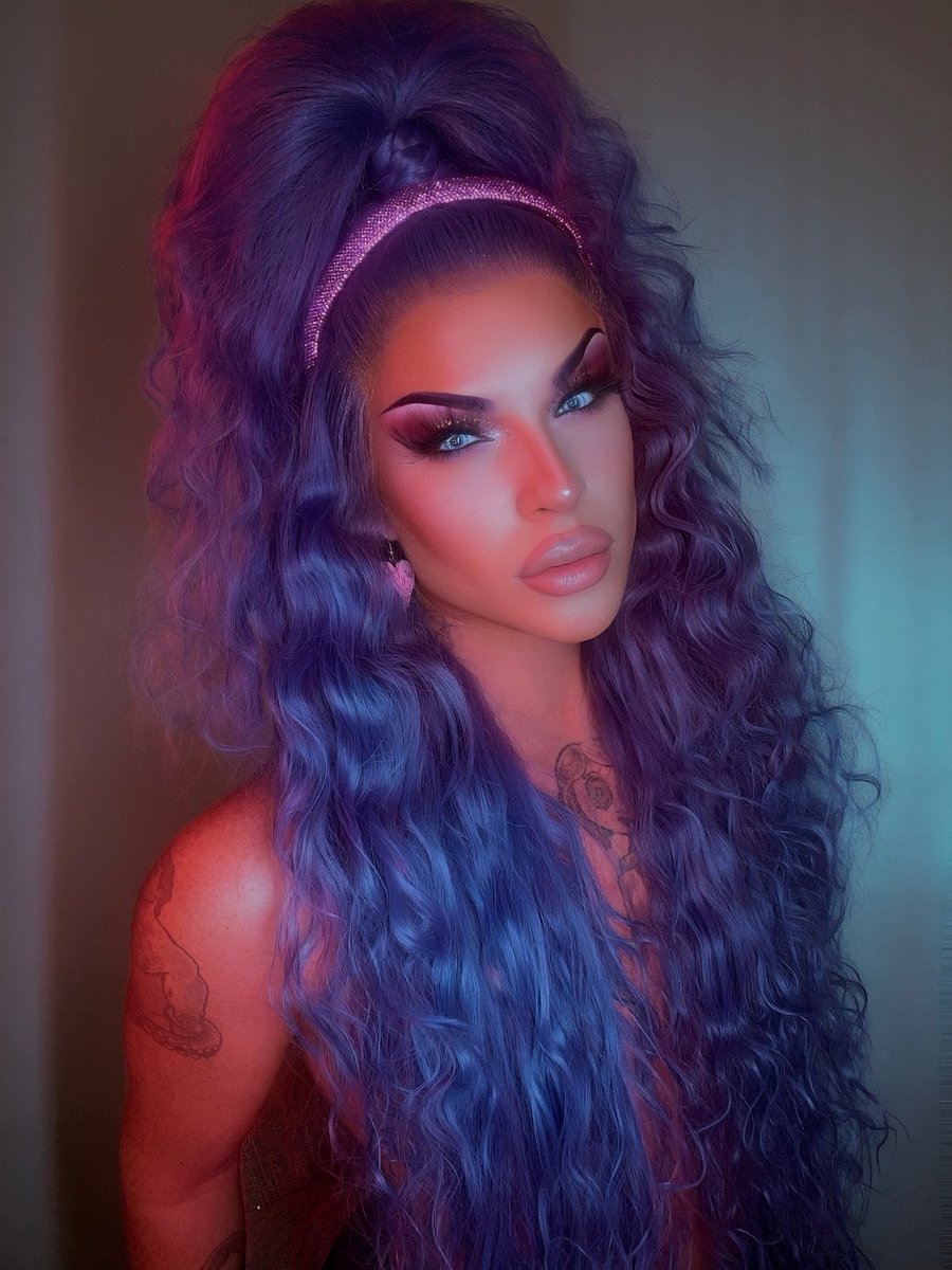 Ariel Versace tweet media