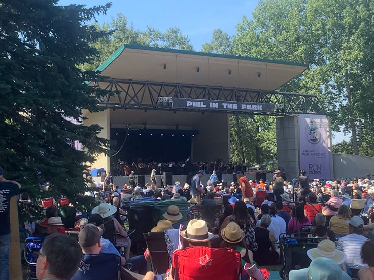 CalgaryPhil's tweet image. Thanks to all who braved the heat and came out to Phil in the Park + Beat Beethoven today! ☀️
#calgaryphil #runcalgary