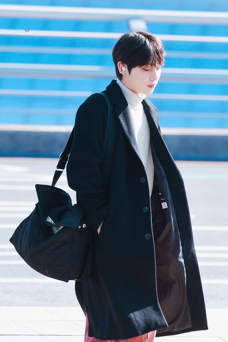 sunymysunshine's tweet photo. It’s giving Mr. Kdrama 

#SUNOO https://t.co/6a4ZjtpSMH
