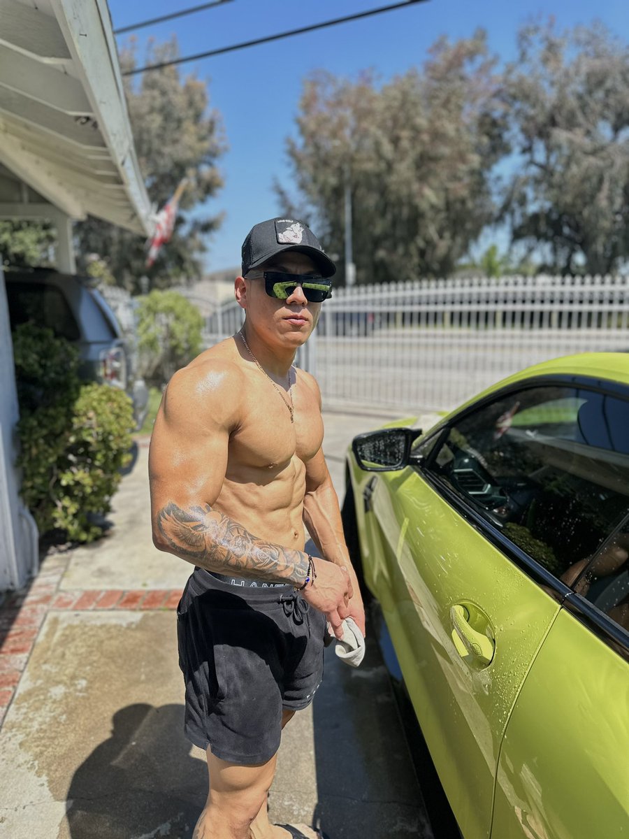 Doing labor in this heat 🏎️🧼