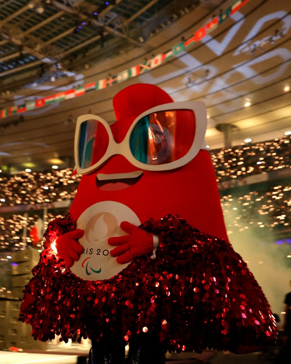 🥲 #Paris2024, c'est terminé... Les Jeux paralympiques ont pris fin au terme d'une cérémonie de clôture festive, dimanche au Stade de France