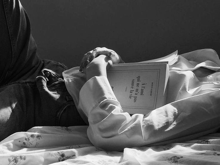 Todo es muy simple mucho
más simple y sin embargo
aún así hay momentos
en que es demasiado para mí.