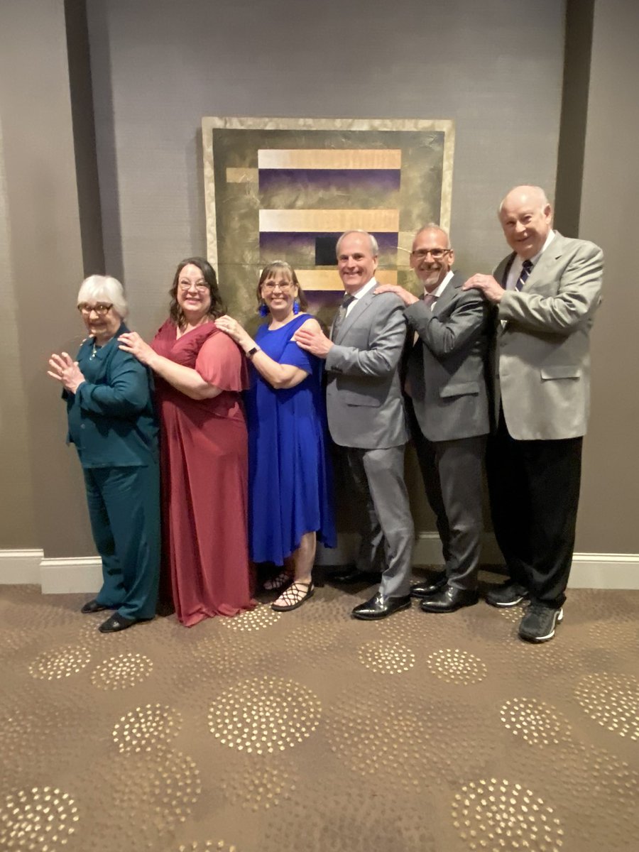 Tony Sanders tweet media