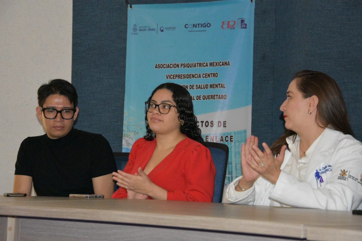 psiquiatrasapm's tweet photo. Panelistas:
-Dr. Carlos Javier López Cruz- Médico Residente de 4to año del Instituto Nacional de Neurología y Neurocirugía Manuel Velasco Suárez.
- Dra. Lorena Belén Yépez Rodríguez- Médica Residente de 3er año del @INNNMVS #APMcontigo https://t.co/CEN4gwdhbd
