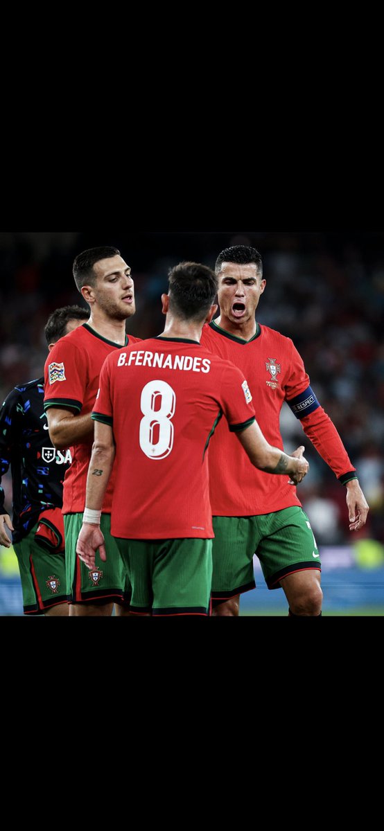 pedritodehialea's tweet photo. Si alguien en un futuro piensa hablar de fútbol y no menciona a este Sr mejor qué se dedique a otra cosa encajar (901) se dice fácil la historia es otra Grande el bicho siiiiuuuuuu ❤️💪 https://t.co/uxHfrCUGoy