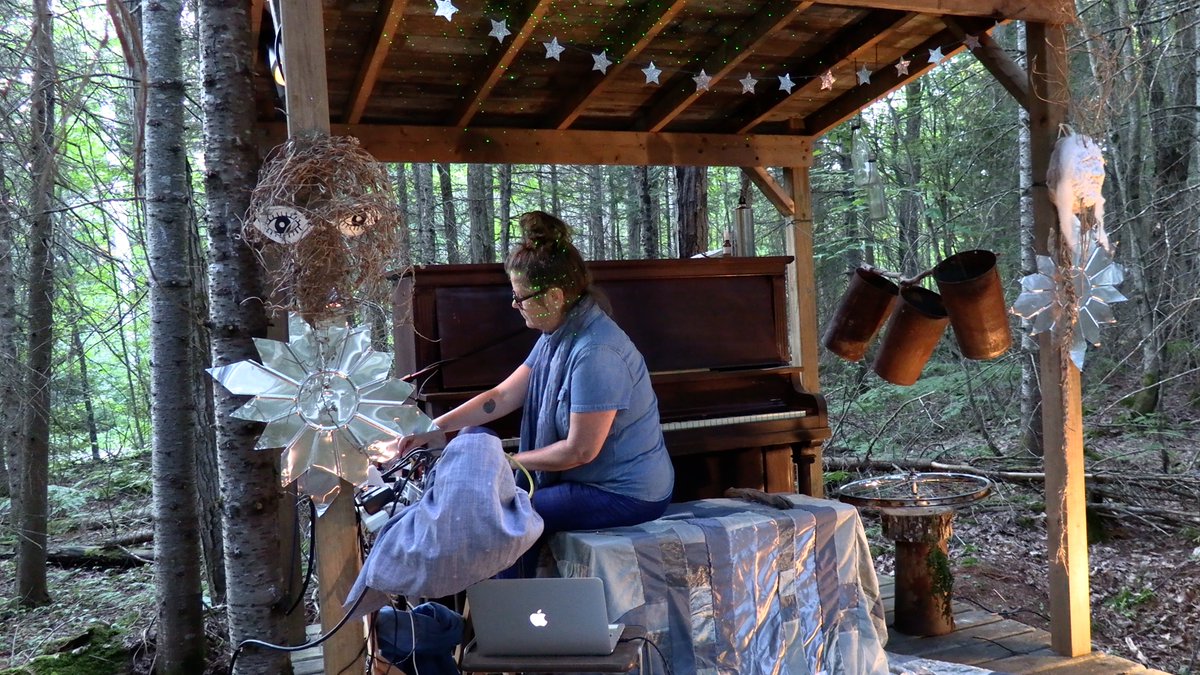 One of the highlights from NAISA's summer was a forest sound art performance with outdoor piano - Roots That Braid Themselves by Christine Charette.
youtu.be/kcwLARmnNQ8