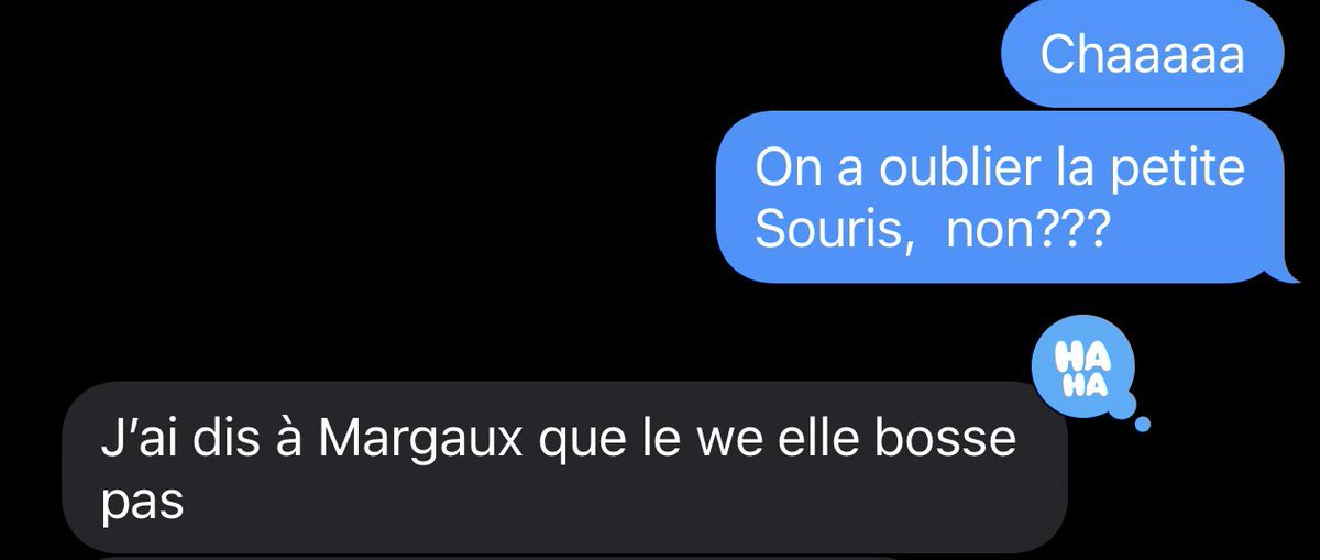 seb_schrik's tweet photo. Moi qui écrit en panique à ma femme parce que j’ai réalisé que, hier soir, on a oublié de mettre « une surprise » en échange de la dent de lait qu’a perdu ma fille. 

Sa réponse : https://t.co/oaTc9E1IUt
