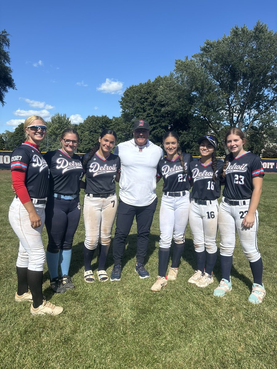 Ava shefferly (@avashefferly316) on Twitter photo Thank you @CoaDanVitale and <a href="/DetroitTitansSB/">Detroit Mercy Softball ⚔️</a> for putting on such a great camp today! I had a lot of fun and learned a lot! Can’t wait to watch you guys play! Thank you @CoaDanVitale and <a href="/DetroitTitansSB/">Detroit Mercy Softball ⚔️</a> for putting on such a great camp today! I had a lot of fun and learned a lot! Can’t wait to watch you guys play!