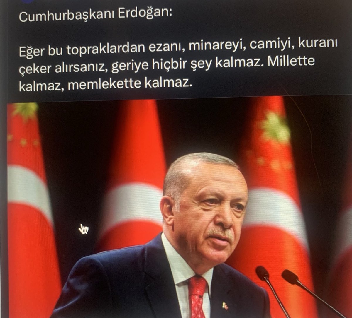 ru_eker's tweet photo. O köyde cami de minare de vardı hatta Narin’in minicik cesedini koydukları çuvalın içine Kuran da koymuşlardı ama ahlak,sevgi,şefkat,acıma yoktu. 22 yılda ülkeyi getirdiğiniz durum bu maalesef. https://t.co/a7e0S7b2Px
