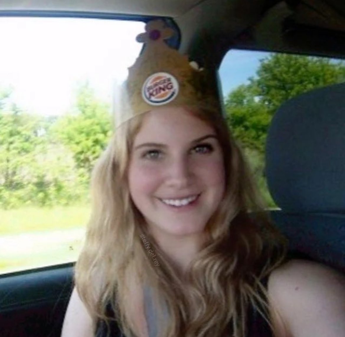 pat_van_zandt's tweet image. #LogOutYaPhone