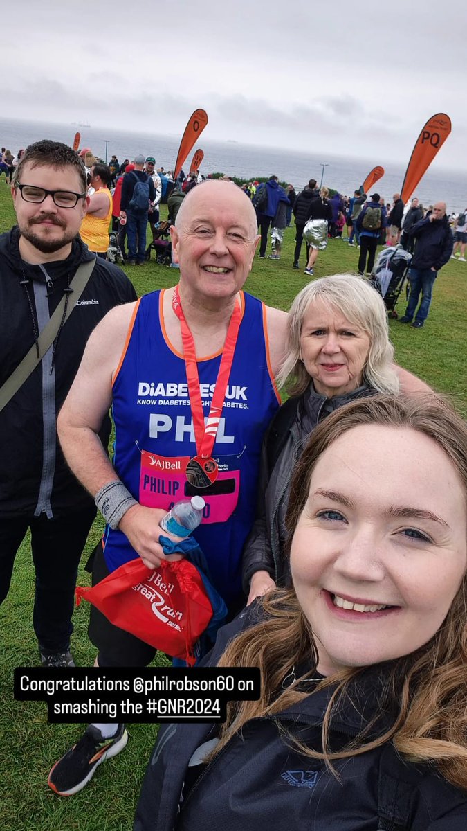 philrobson60's tweet photo. Another enjoyable & inspiring @Great_Run #GreatNorthRun despite the weather today. Pleased with my time..... & that we could get a table in #Colmans #fishandchips restaurant afterwards. https://t.co/ohMSJYhL10