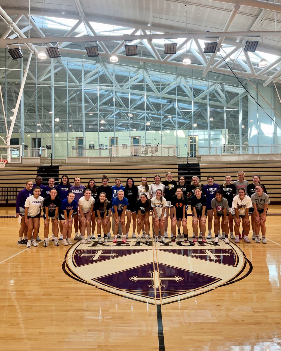 September Elite Camp 🤩

A huge thank you to all the campers and parents who made the trip to Kenyon! 

Shout out to our rockstar players and coaches who made this an incredible event 🦉💜