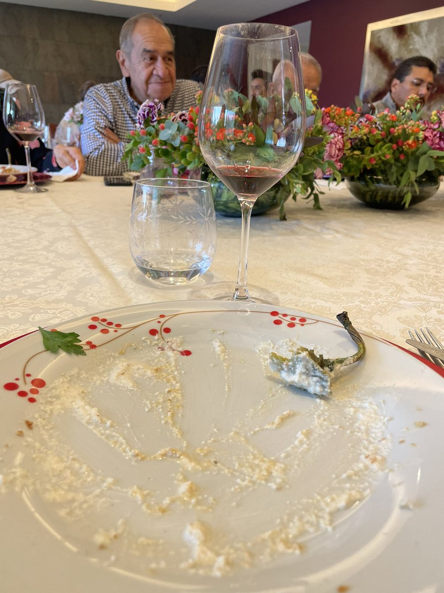 Encuentre las diferencias #temporada #chilesennogadas  no se les olvide comer este rico manjar antes de que termine #septiembre