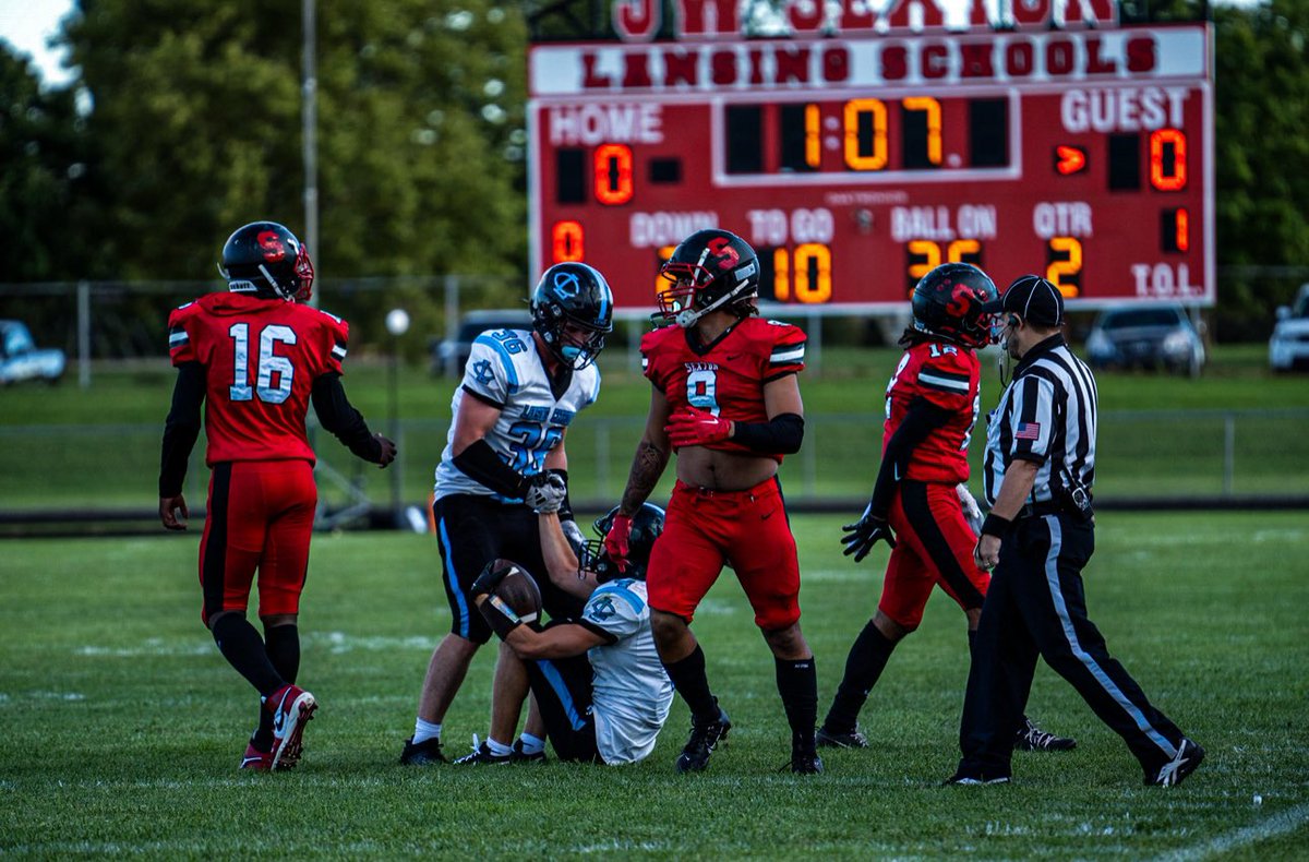 Tyler Thomas tweet media