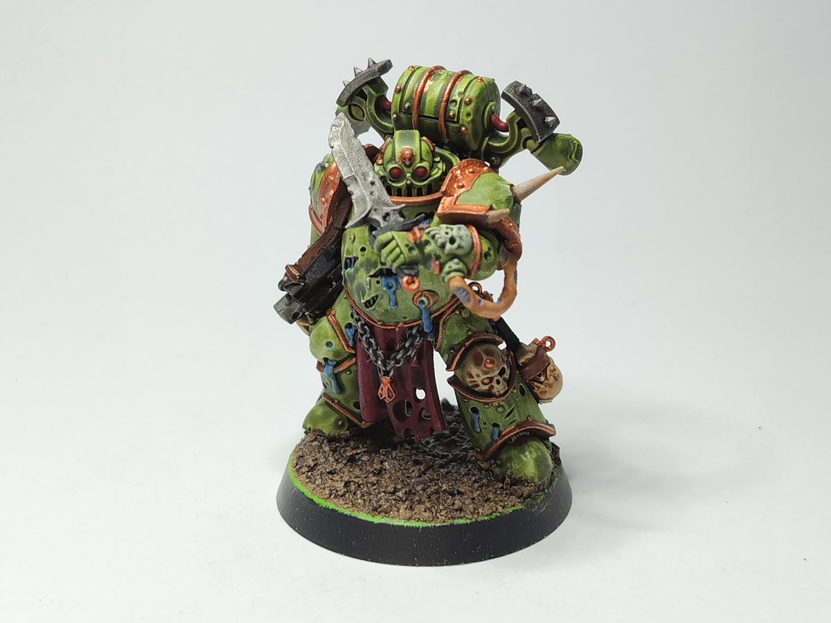 ISM_designs's tweet photo. Death Guard Plague Marines. Spreading rot and decay in the name of Grandfather Nurgle. #ISMdesigns #wh40k #deathguard #warhammerpainting https://t.co/7sC4RAv5DJ