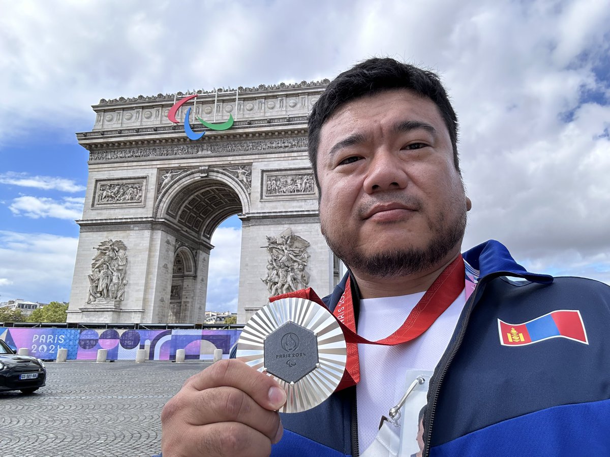 Намайг дэмждэг Ард түмэндээ баярлалаа.