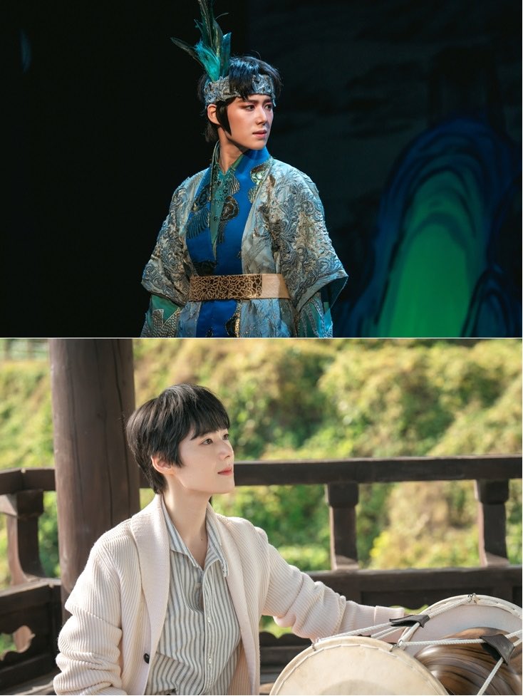 정년이 정은채 x 문옥경 첫 스틸컷

매란국극단 최고의 스타..⭐️
김태리가 국극계로 발을 들이게 하는 계기가 되는 인물이자 김태리가 선망하는 톱스타 문옥경!

둘 케미 기대ㅋㅋㅋㅋㅋㅋㅋㅋㅋㅋㅋ