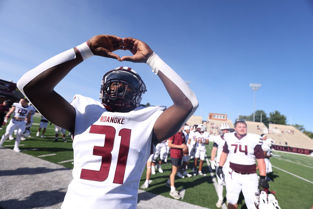 Roanoke College tweet media