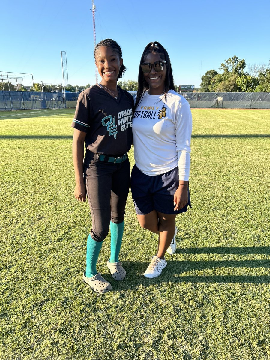 Today’s camp was amazing! <a href="/NCATSOFTBALL/">The Official NC A&T Aggie Softball</a> <a href="/CoachA2320/">Coach A🥎</a> Thank you for a great time, the energy was infectious!!🥎 <a href="/OHE18UNational/">OHE 18U Kellogg/Miller</a> <a href="/ohesoftball/">Orion Hunter Elite (OHE)</a> <a href="/Erron_2K_Burton/">Erron Burton</a>