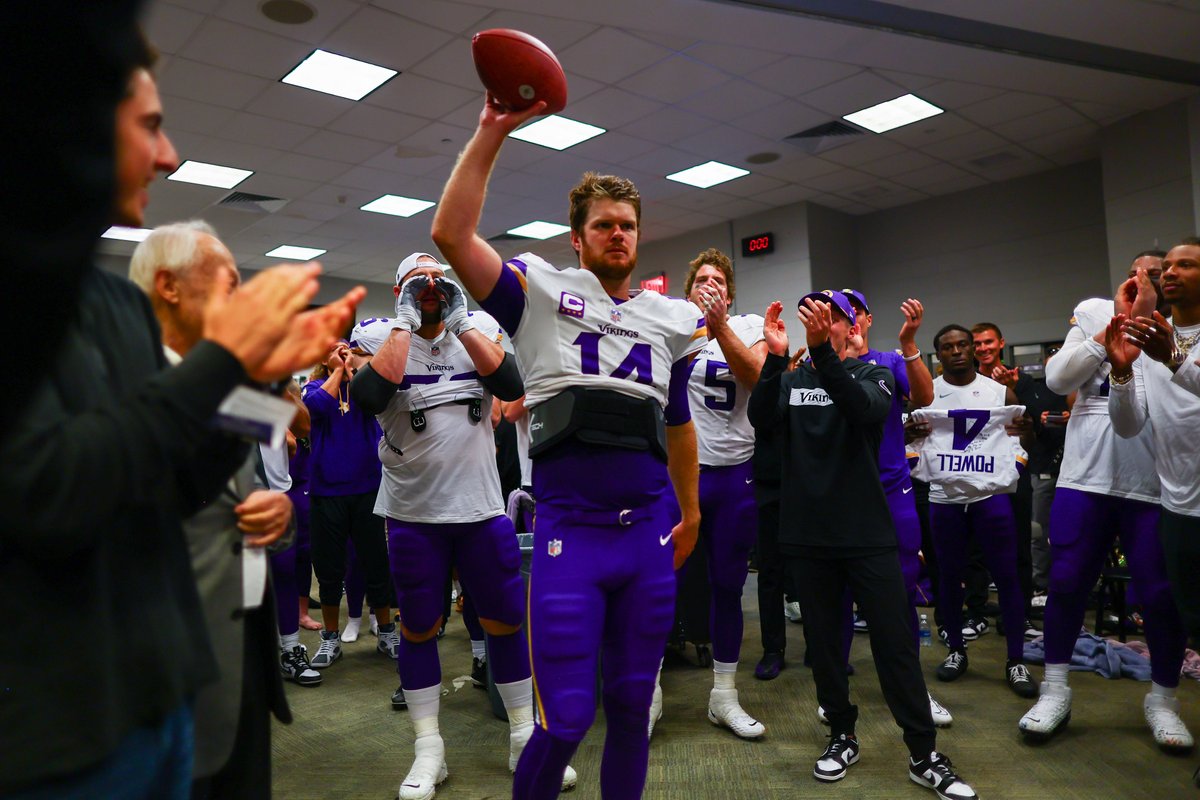 Minnesota Vikings tweet media