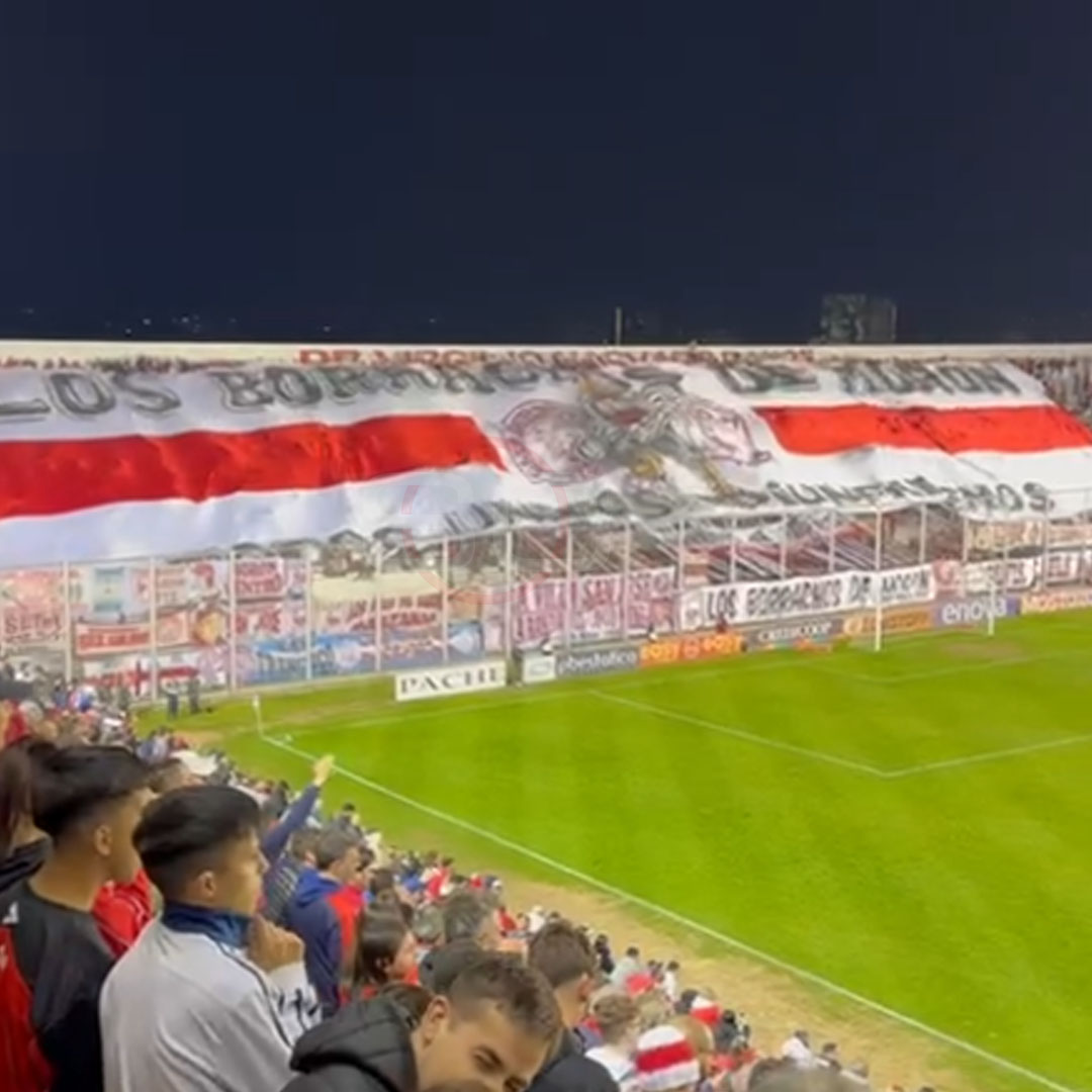 🐔 TRAS 7 PARTIDOS... ¡VOLVIÓ A LA VICTORIA EL GALLITO!

✅ Deportivo Morón venció 2-1 a Estudiantes de Río Cuarto en el Nuevo Francisco Urbano

📌 Fecha 31 de la #PrimeraNacional (Zona B)

⚽ Disanto y Lauro, los goles del triunfo. Había abierto el marcador Abraham
