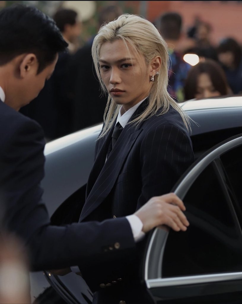 FLX_INTL's tweet image. 🌈TRENDING PARTY (8)🌈

This or that?

- Reply with tags🏃‍♀️
- RT ALL replies/posts w tags 🔁

PRINCE FELIX x TOMMY HILFIGER
FELIX TOMMY HILFIGER NYFW
#FELIXxTommyHilfigerSS25
#FELIXatNYFW @TommyHilfiger