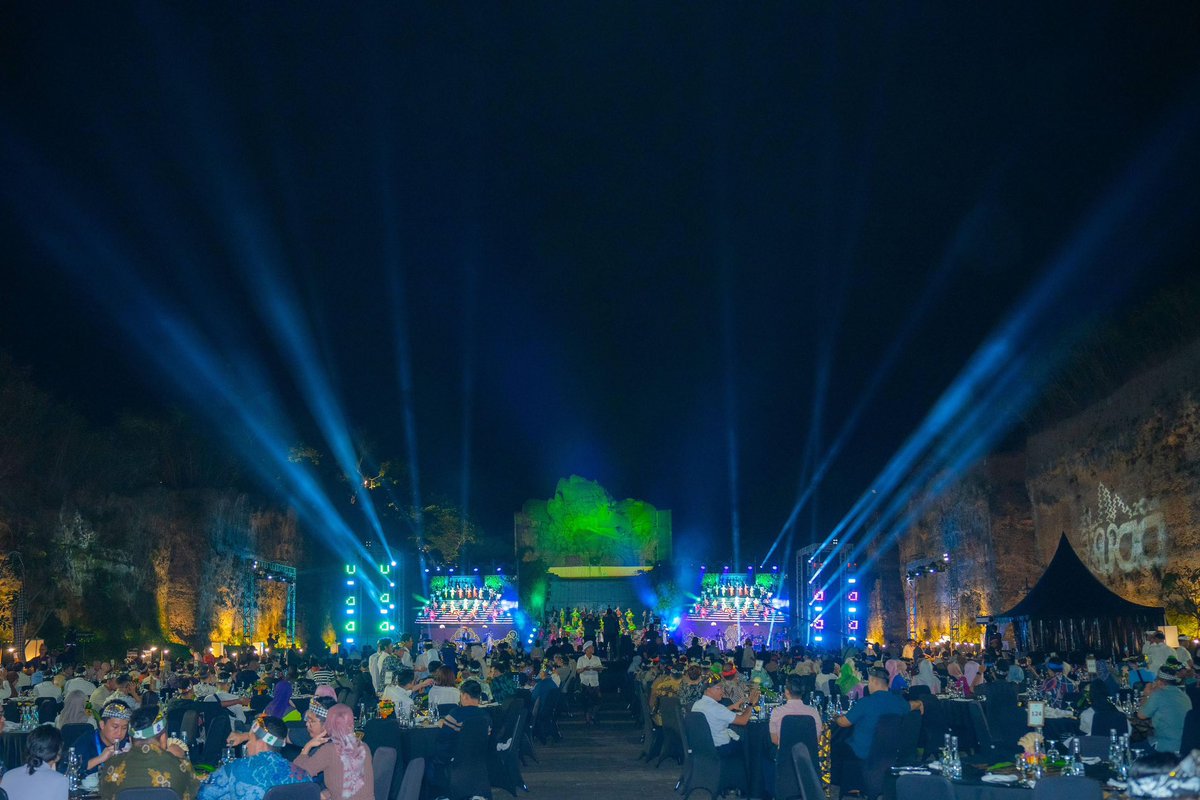 Paksi Satyagraha tweet media