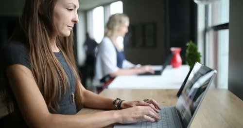 EmployJobWave's tweet image. Avoid Employee Misclassification

1. Stay Updated: Keep up with laws or consult experts.  
2. Partner with EOR: Simplify compliance for global hires.  
3. Train HR: Ensure proper employee classification.  
4. Audit: Regular checks to avoid errors.  
Stay compliant! 

#Compliance