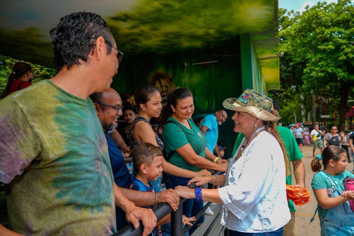 AyuntaMerida's tweet image. ¿Sabías qué el parque zoológico del Centenario pronto cumplirá 114 años? 

Por eso, hoy supervisamos que todas las áreas estén al 💯. Cuéntanos en comentarios qué actividades te gustaría realizar en su aniversario. 👇🏻 @CeciliaPatronL