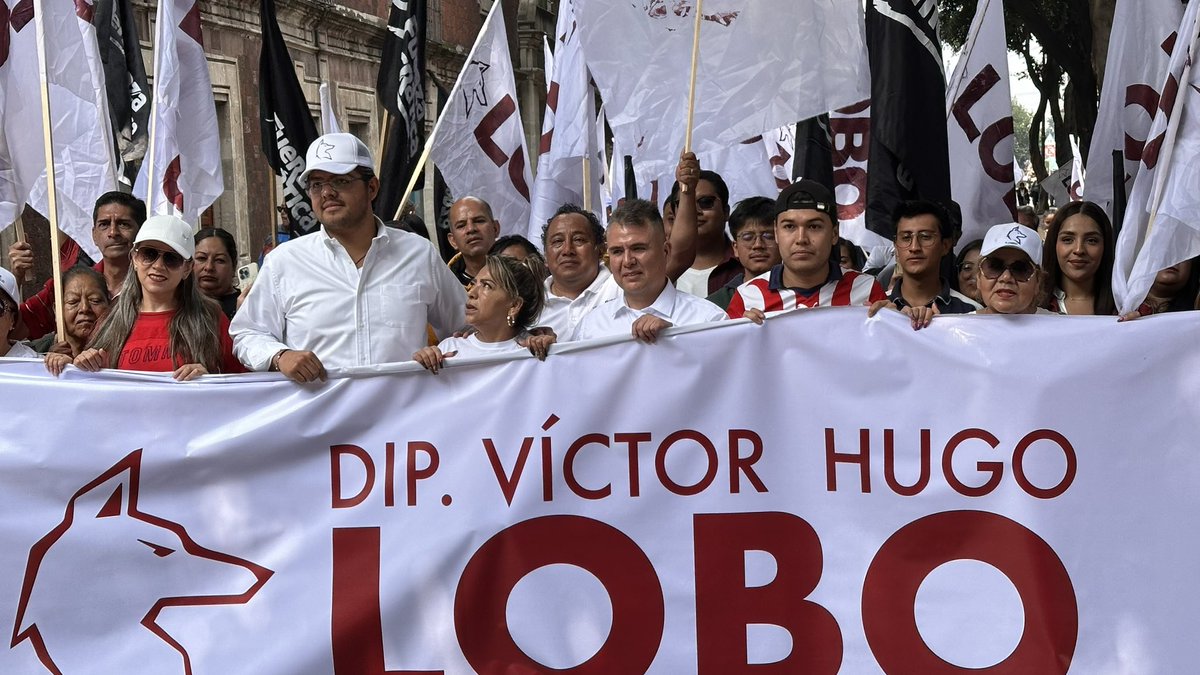 arturo_elias70's tweet photo. Hoy es un día significativo para el equipo de Fuerza Democrática del Ing @vhlobo ya que estamos excepcionalmente representados por nuestros diputados el Mto Hugo Lobo Rodríguez y el Doc Gerardo González en el @Congr_CdMex sabemos que realizarán un excelente trabajo a favor de la ciudadanía #EquipoLobo #FuerzaDemocratica