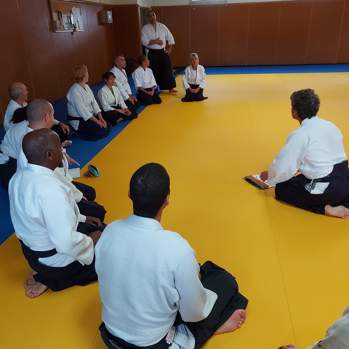 aikidoffaaa's tweet photo. Université d'été 2024 à Dinard. Thème :  Ressources et compétences. Début de stage avec Aline Bernon. Environnement idyllique. @GillesRettel #LucMathevet #BrunoRiviere https://t.co/LbXEnQgLND