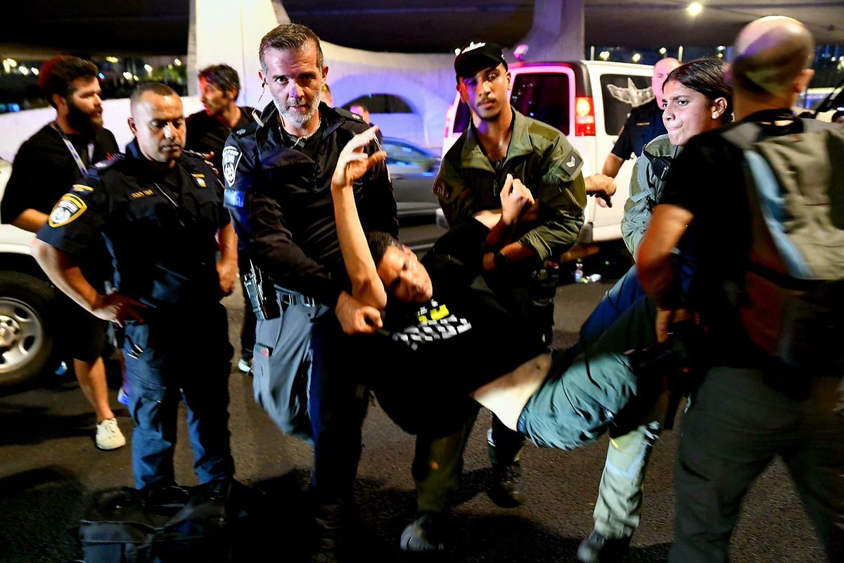 💥Midnight in Tel Aviv
(Ohad Avrahami; Danor Aharon)