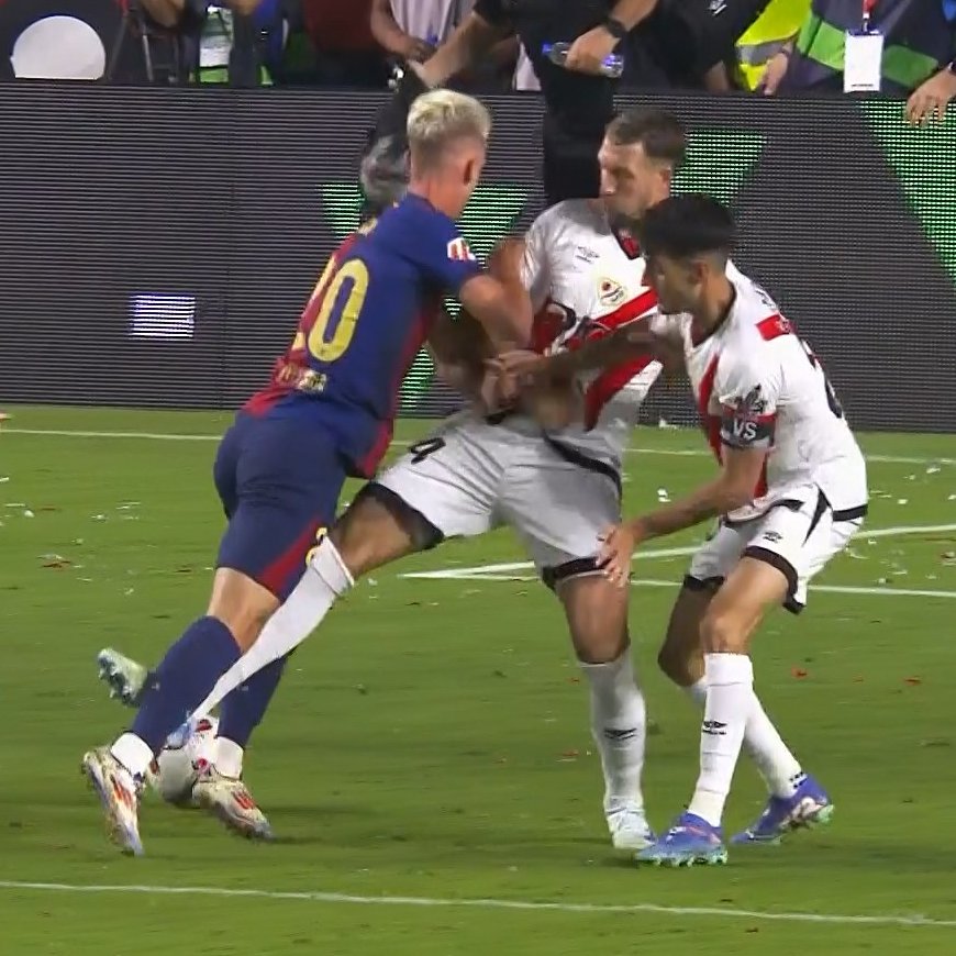 Adivinad cuál fue penalti.