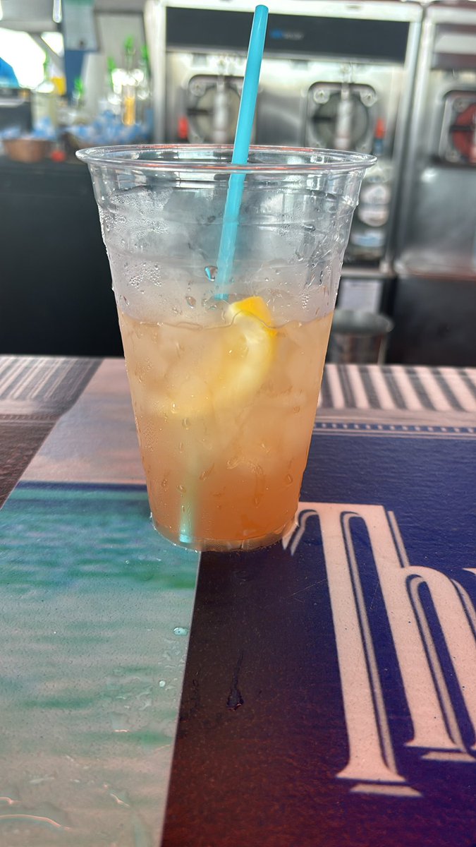 borocapper's tweet image. Big Labor Day vibes (100 tiki teas ) 

#LaborDayWeekend #thanks