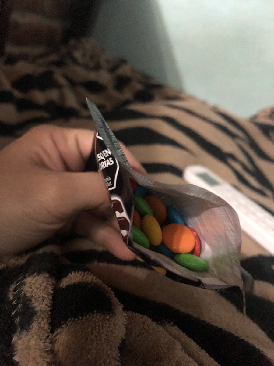 Todo listo para el domingo de peliss🤘