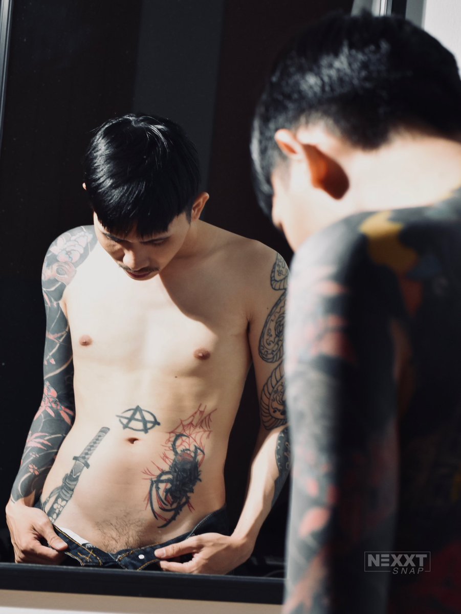 NexxtSnap's tweet photo. รอยสักเดือดๆ แนวนี้ชอบป่าว💦

#รับสมัครนายแบบหุ่นดี ส่งรูป Dm มาเลย!
Model : cobr
📸Photographer : @NexxtSnap 
———————
“ สนใจถ่ายแบบ DM”
#model #รับถ่ายรูป #NexxtSnap #แนวกางเกงใน  #หานายแบบ #หุ่นดี #เรียลชาย #ชายแท้ #tattoo #เสียว https://t.co/z0TNmat3kJ