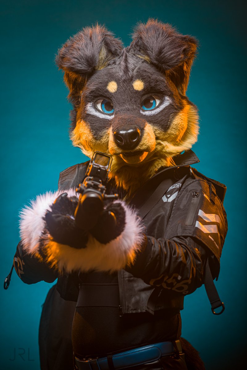 "You messed up with the wrong One, Kid." - 

Can't fool this Dog.~
I love the Vibe this Pic gives. A calm,professional Threat. 

 🪡  Nero created by <a href="/NeonFurStudios/">NFS - NeonFurStudios</a> 

📸Gigantic Pics by <a href="/RemusFur/">Remus</a> 
 #FursuitsEveryday