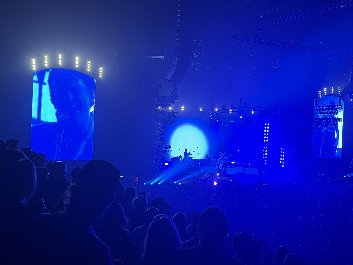 Gen_and_Tonic's tweet photo. So solid last @Phantogram and @KingsOfLeon ❤️ https://t.co/T5w1WEEdnV